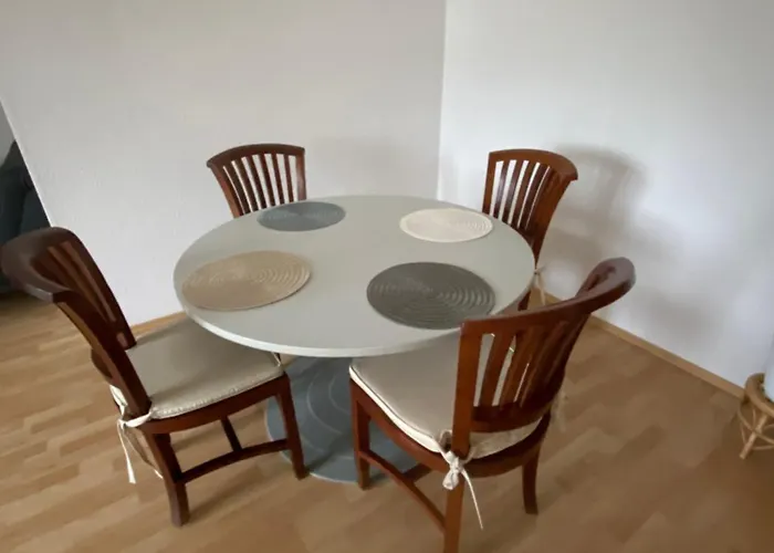 דירה Geraeumiges Stadtapartment *